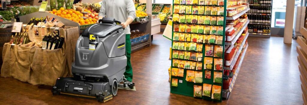 retail shop cleaning